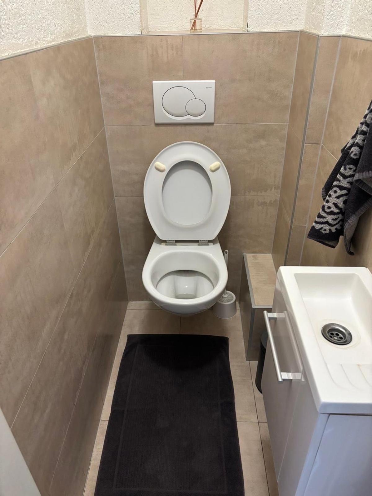 דירות ויטנהיים F4 Meuble מראה חיצוני תמונה